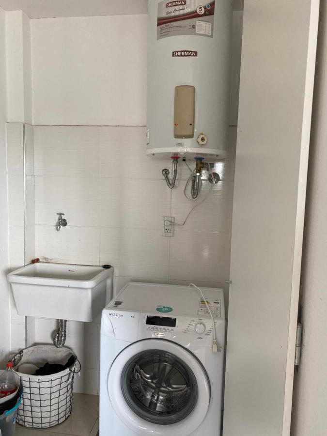 Departamento Con Gran Balcon A La Calle Y Parrilla * Corrientes